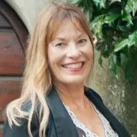 dra Suzanne Mulvehill.jpg