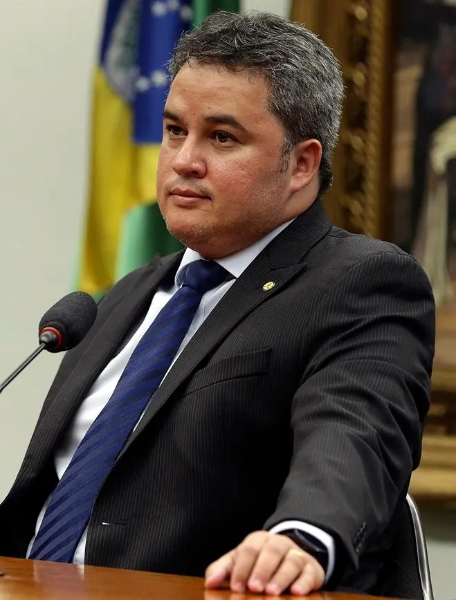vac_abr0905182204.jpg